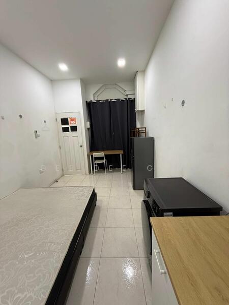 170 pasir panjang, Pasir Panjang Road, Room Rental, 200 sqft, Corner Terrace For Rent, by Dee Dee Gan, 24567173 - PropertyGuru.com.sg