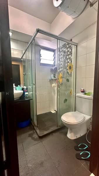 310B Ang Mo Kio Avenue 1, 310B Ang Mo Kio Avenue 1, 3 Bedrooms, 1,012 sqft, HDB Flat For Rent, by Ho Woon Yoke, 24567409 - PropertyGuru.com.sg