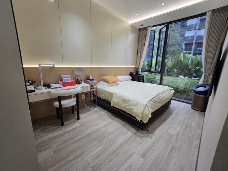 For Sale - Leedon Green