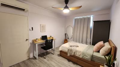 For Rent - 1 Beach Road
