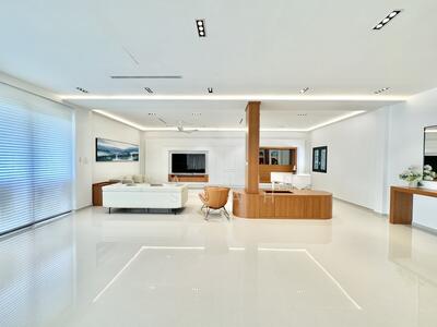 For Sale - Westlake Gardens