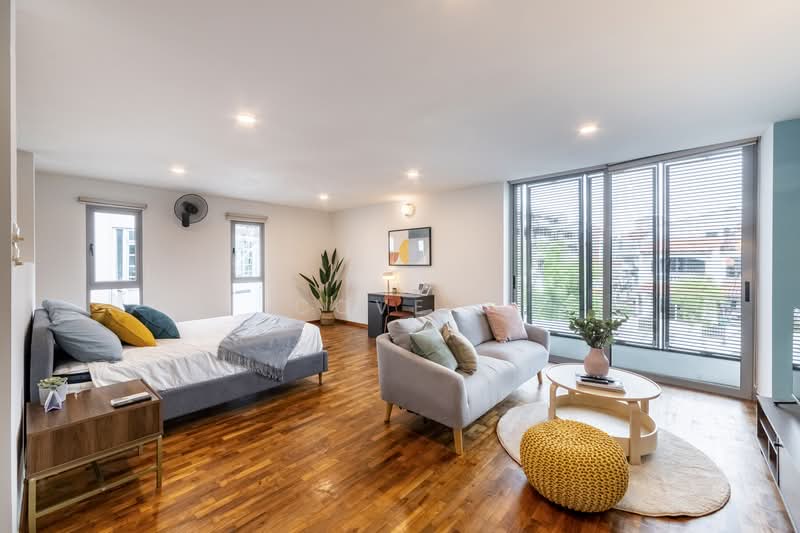 12A Lorong Salleh - Studio, Lorong Salleh, Studio, 380 sqft, Terraced House For Rent, by Cove, 24569323 - Pink room - PropertyGuru.com.sg