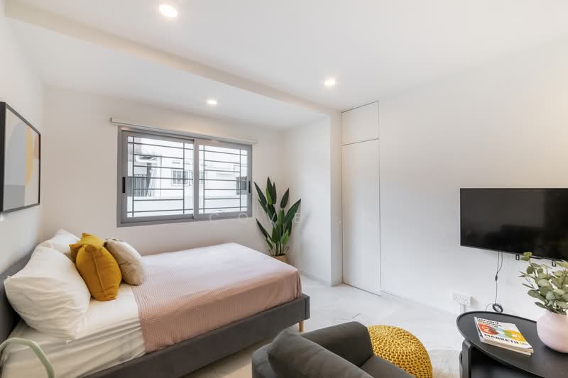 12A Lorong Salleh - Studio, Lorong Salleh, Studio, 380 sqft, Terraced House For Rent, by Cove, 24569323 - Orange room - PropertyGuru.com.sg