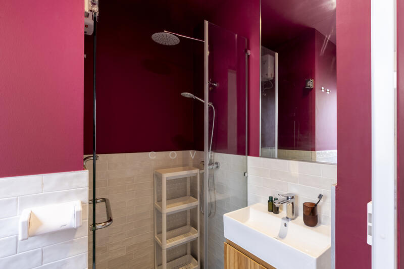 Room 103 Bathroom