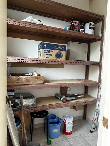 The Hillside, 341 Upper Bukit Timah Road, 2 Bedrooms, 1,044 sqft, Condominium For Rent, by Kevin Teng, 24570453 - PropertyGuru.com.sg