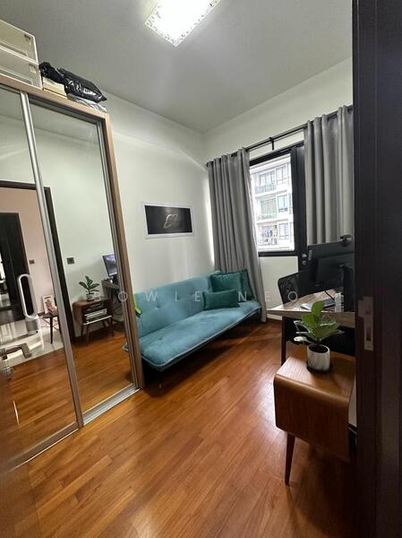 For Rent - Guillemard Edge