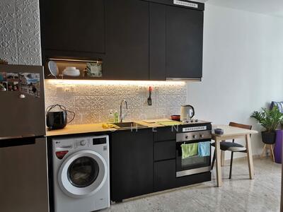 For Rent - Cardiff Residence