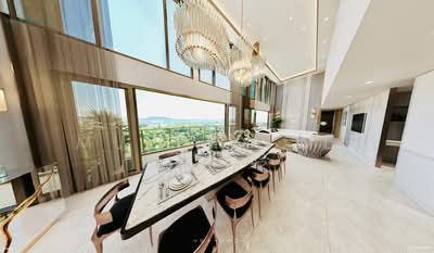 For Sale - Pinetree Hill