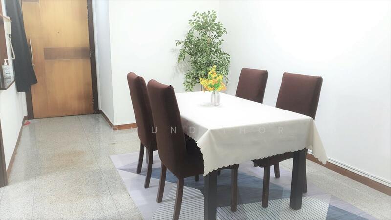 For Rent - The Warren