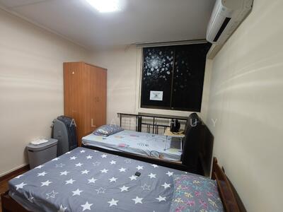 For Rent - 515 Hougang Avenue 10