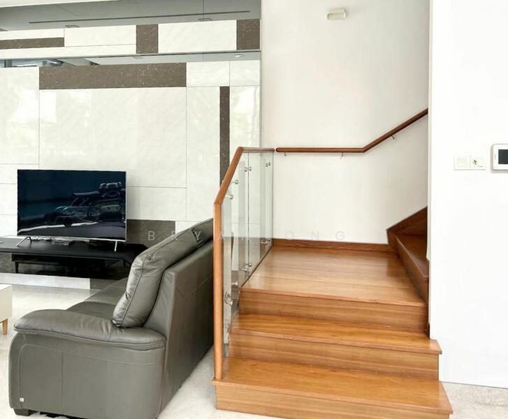 One Tree Hill Prestigious SemiDetached Orchard Road SemiDetached