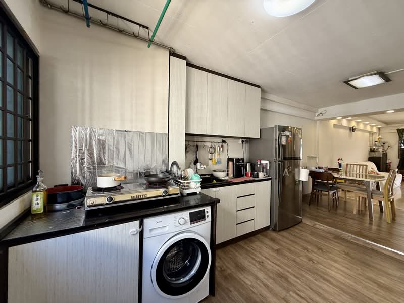 819 Tampines Street 81, 819 Tampines Street 81, 2 Bedrooms, 721 sqft, HDB Flat For Rent, by Ernest Phua, 24571895 - PropertyGuru.com.sg
