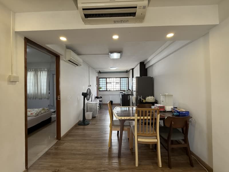819 Tampines Street 81, 819 Tampines Street 81, 2 Bedrooms, 721 sqft, HDB Flat For Rent, by Ernest Phua, 24571895 - PropertyGuru.com.sg