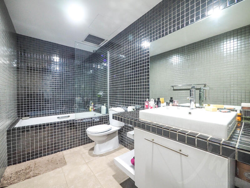 Ridgewood Condominium, 61 Mount Sinai Drive, 3 Bedrooms, 1,700 sqft, Condominium For Rent, by Jocelyn Wee, 24572583 - PropertyGuru.com.sg