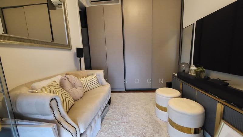 Stirling Residences, 21 Stirling Road, Alexandra / Commonwealth, 2 Bedrooms, 624 sqft, Condominium For Sale, by Diaz Soon, 24572971 - Living Room - PropertyGuru.com.sg