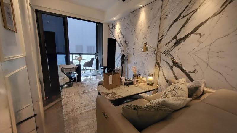Stirling Residences, 21 Stirling Road, Alexandra / Commonwealth, 2 Bedrooms, 624 sqft, Condominium For Sale, by Diaz Soon, 24572971 - PropertyGuru.com.sg