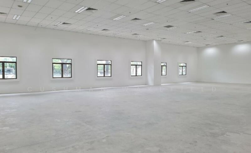 Admirax, 8 Admiralty Street, 10,000 sqft, Light Industrial (B1) For Rent, by LOW KIA HUI (MONICA), 24573412 - Bare unit - CommercialGuru.com.sg