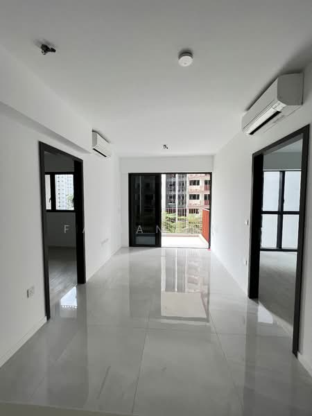 Riverfront Residences, 41 Hougang Avenue 7, 2 Bedrooms, 614 sqft, Condominium For Rent, by Fabian Ang, 24573520 - PropertyGuru.com.sg