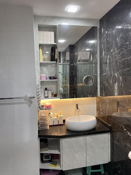 For Rent - Residences Botanique