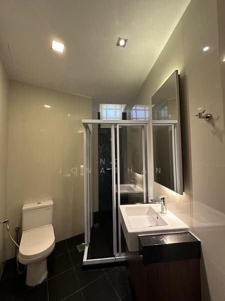 Orange Regency, 101 Fernhill Road, Tanglin / Holland / Bukit Timah, 4 Bedrooms, 1,776 sqft, Apartment For Rent, by Ng Jonathan, 24575993 - PropertyGuru.com.sg