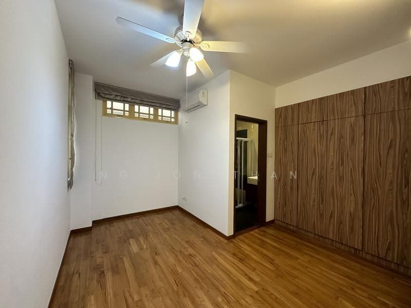 Orange Regency, 101 Fernhill Road, Tanglin / Holland / Bukit Timah, 4 Bedrooms, 1,776 sqft, Apartment For Rent, by Ng Jonathan, 24575993 - PropertyGuru.com.sg