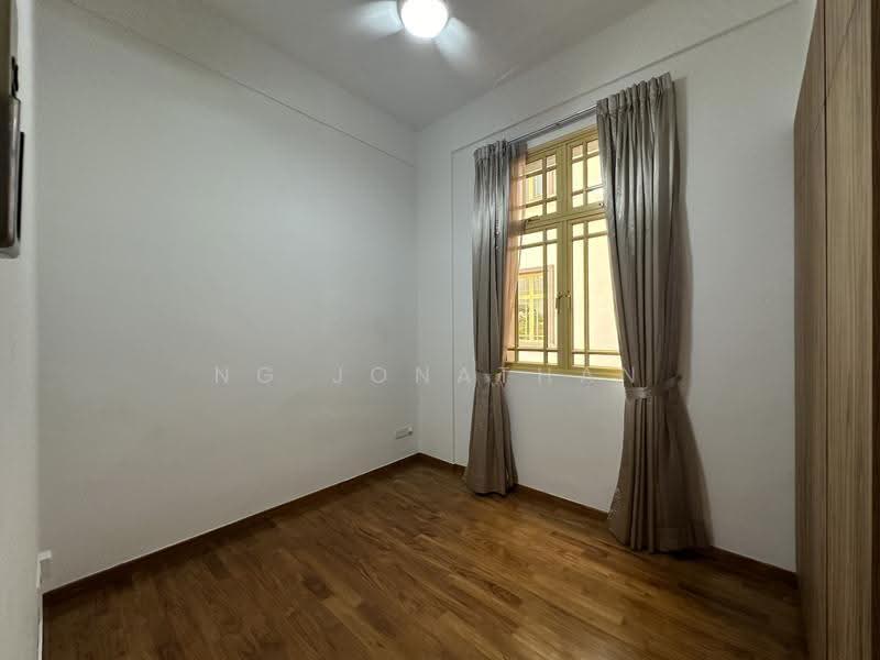 Orange Regency, 101 Fernhill Road, Tanglin / Holland / Bukit Timah, 4 Bedrooms, 1,776 sqft, Apartment For Rent, by Ng Jonathan, 24575993 - PropertyGuru.com.sg