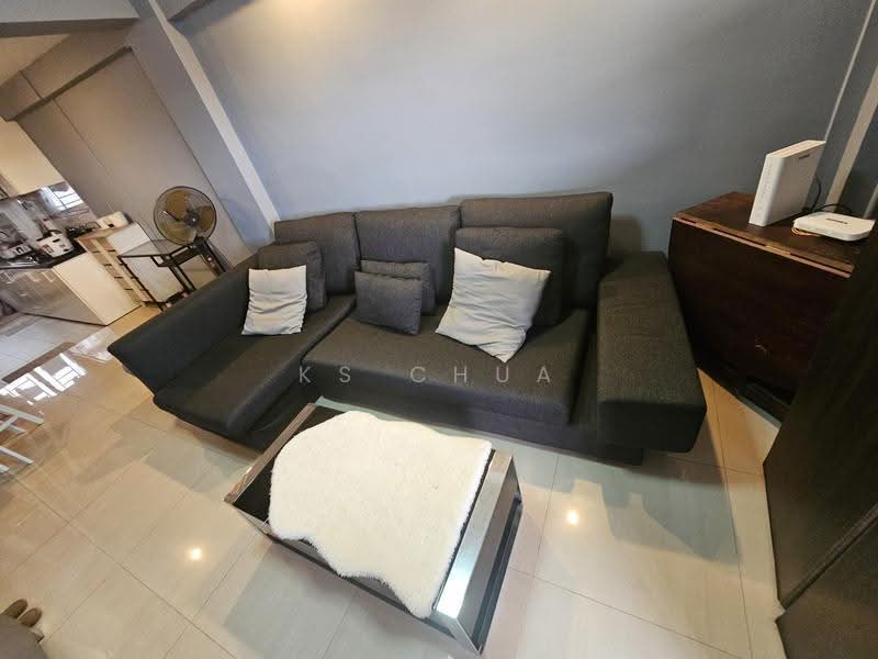 57 Marine Terrace, 57 Marine Terrace, East Coast / Marine Parade, 3 Bedrooms, 700 sqft, HDB Flat For Rent, by KS Chua, 24576929 - Living Room - PropertyGuru.com.sg