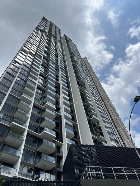 Avenue South Residence, 11 Silat Avenue, 2 Bedrooms, 721 sqft, Condominium For Rent, by Kenneth Kow, 24577198 - PropertyGuru.com.sg