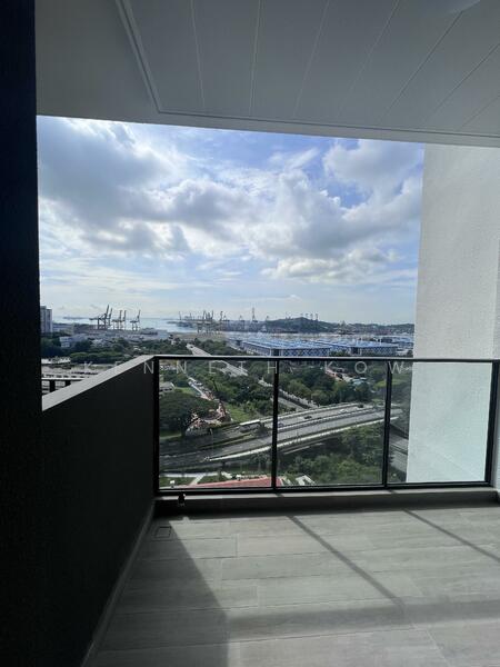 Avenue South Residence, 11 Silat Avenue, 2 Bedrooms, 721 sqft, Condominium For Rent, by Kenneth Kow, 24577198 - PropertyGuru.com.sg