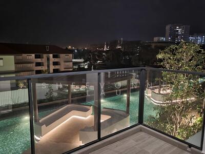 For Sale - Avenue South Residence