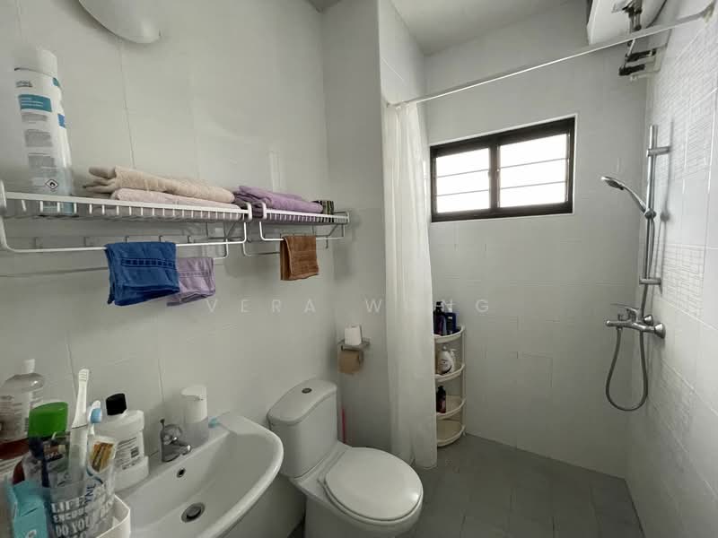 28D Dover Crescent, 28D Dover Crescent, 3 Bedrooms, 1,033 sqft, HDB Flat For Rent, by Vera Wong, 24577791 - PropertyGuru.com.sg
