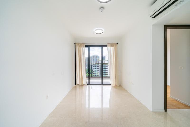 Avenue South Residence, 13 Silat Avenue, Alexandra / Commonwealth, 2 Bedrooms, 732 sqft, Condominium For Rent, by Eunice Lam, 24578797 - PropertyGuru.com.sg