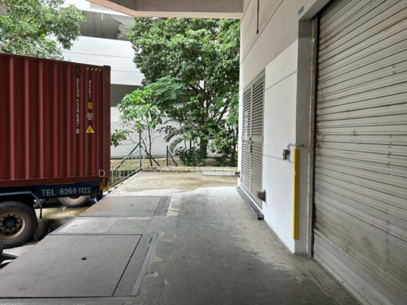Entire building (B1 Light Industrial) near Tai Seng MRT, , 40000 sqft, Light Industrial (B1) For