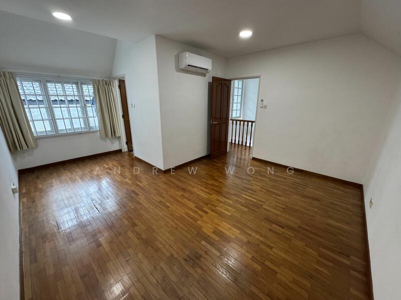 For Rent - Savoy Park