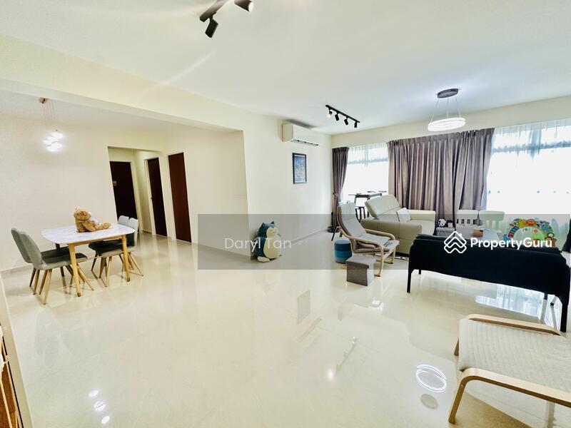 For Sale - 166A Yung Kuang Court