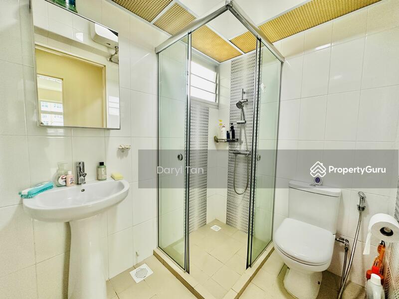 For Sale - 166A Yung Kuang Court