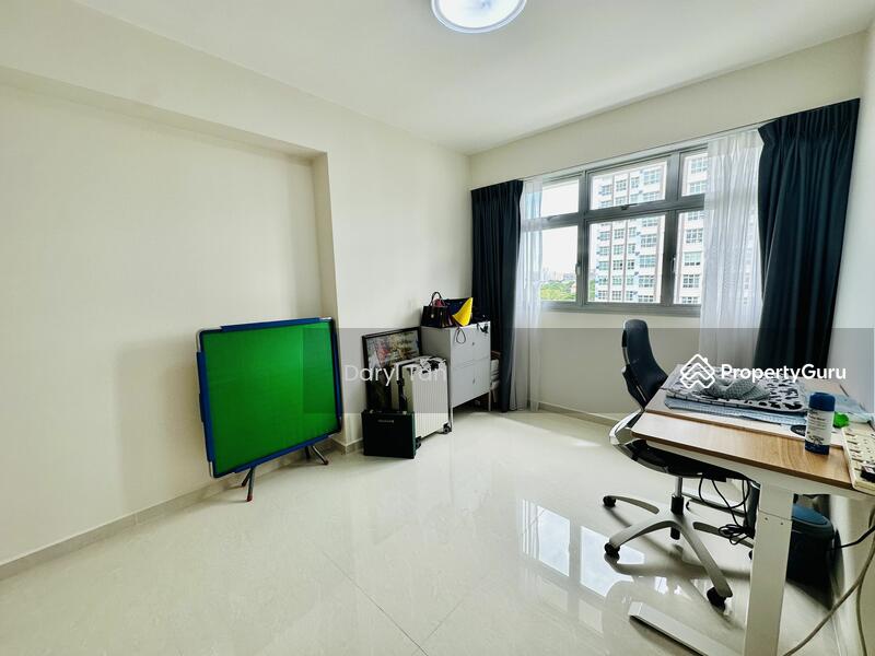 For Sale - 166A Yung Kuang Court