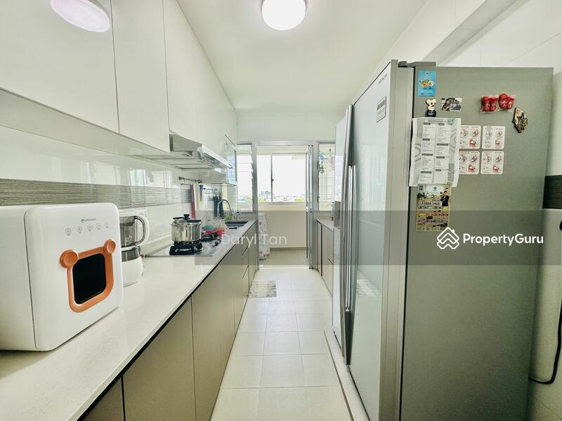 For Sale - 166A Yung Kuang Court