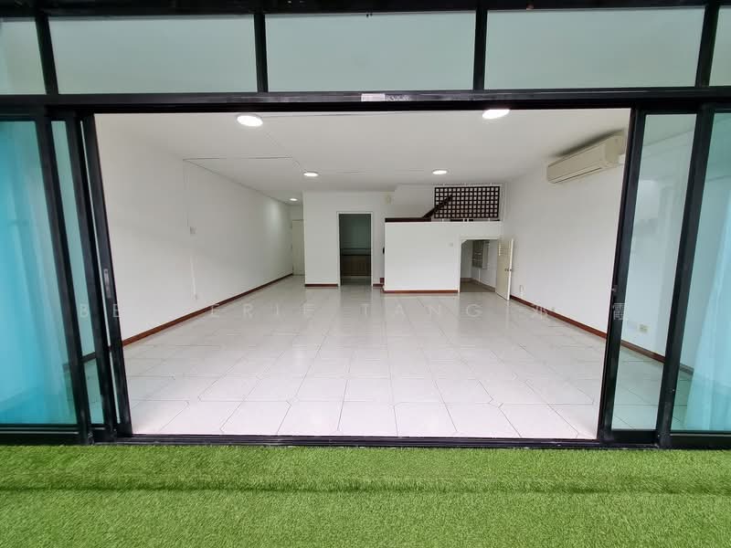 Siglap Center, 55 Siglap Road, 3 Bedrooms, 1,290 sqft, Apartment For Rent, by Belverie Tang 邓瑞霞, 24581144 - PropertyGuru.com.sg