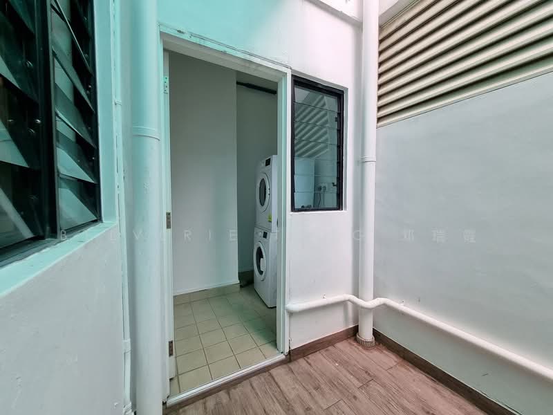 Siglap Centre, 55 Siglap Road, East Coast / Marine Parade, 3 Bedrooms, 1,290 sqft, Apartment For Rent, by Belverie Tang 邓瑞霞, 24581144 - PropertyGuru.com.sg
