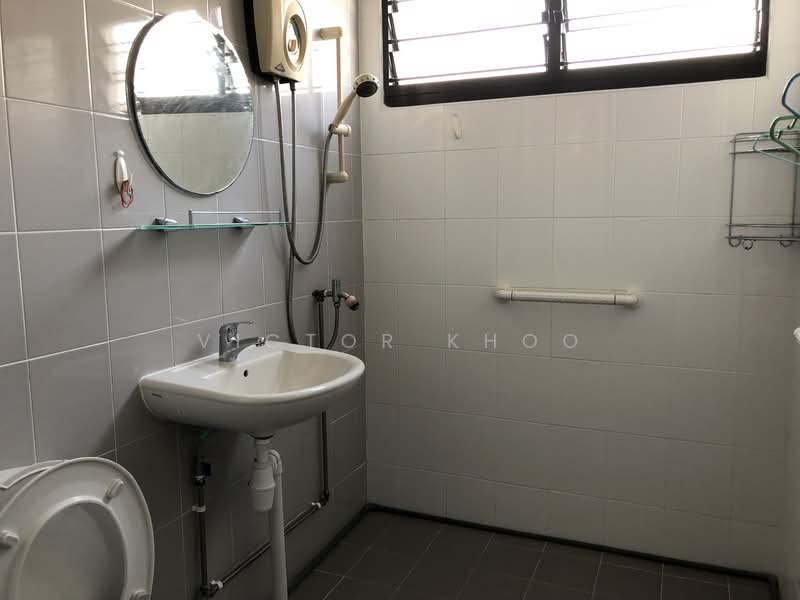 806 Tampines Avenue 4, 806 Tampines Avenue 4, Room Rental, 150 sqft, HDB Flat For Rent, by Victor Khoo, 24581679 - PropertyGuru.com.sg