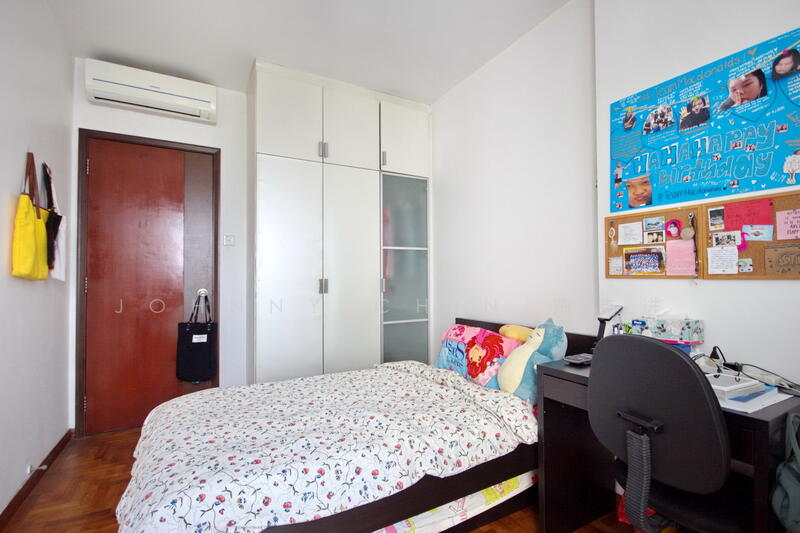 The Warren, 57 Choa Chu Kang Loop, 2 Bedrooms, 1,066 sqft, Condominium For Rent, by Johnny Chin, 24582543 - PropertyGuru.com.sg