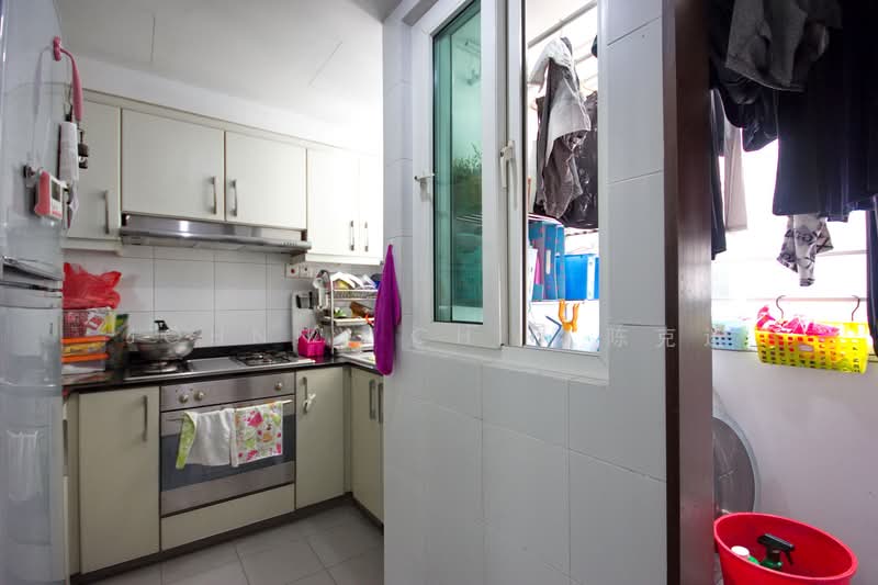 The Warren, 57 Choa Chu Kang Loop, 2 Bedrooms, 1,066 sqft, Condominium For Rent, by Johnny Chin, 24582543 - PropertyGuru.com.sg