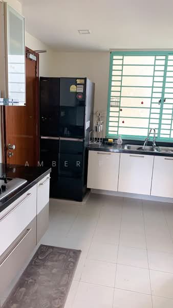 Hazel Park Condo, 25 Hazel Park Condo, 3 Bedrooms, 1,335 sqft, Condominium For Rent, by Amber Peng, 24582774 - PropertyGuru.com.sg