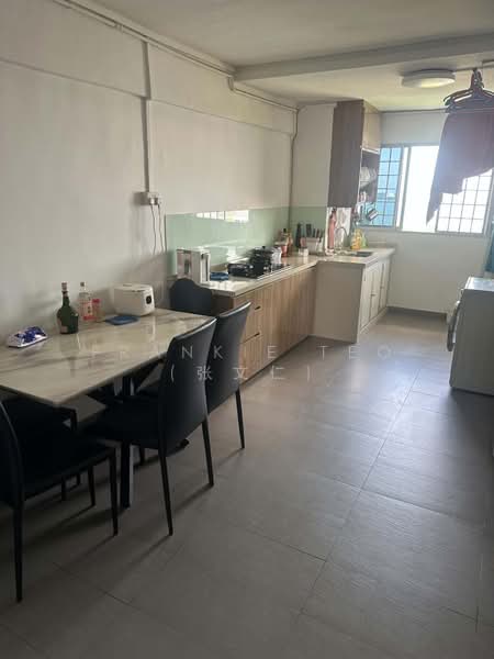 41 Teban Gardens Road, 41 Teban Gardens Road, Room Rental, 170 sqft, HDB Flat For Rent, by Frankie Teo (张文仁), 24583200 - PropertyGuru.com.sg