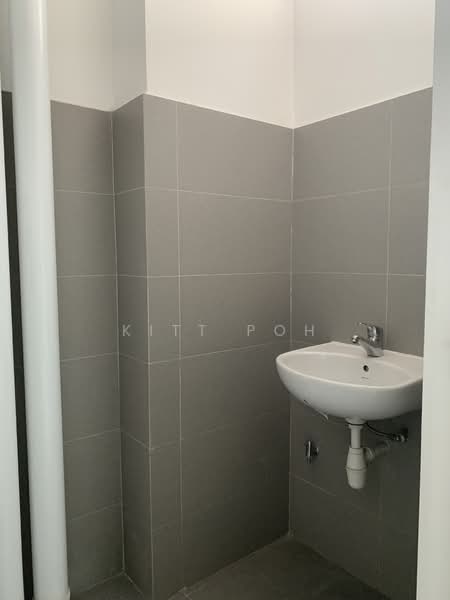 Proxima @ Gambas, 50 Gambas Crescent, 1,776 sqft, Light Industrial (B1) For Sale, by Kitt 傅凡袀, 24583908 - CommercialGuru.com.sg