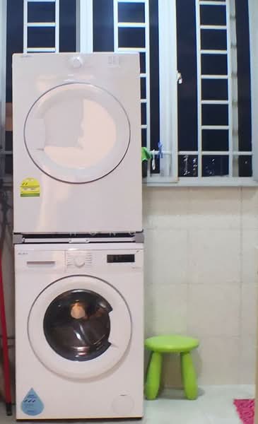 Leicester Lodge, 9 Leicester Road, Room Rental, 180 sqft, Condominium For Rent, by Philip Tan, 24585841 - PropertyGuru.com.sg