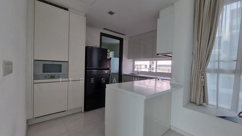 Nathan Suites, 21 Nathan Road, 3 Bedrooms, 1,787 sqft, Condominium For Rent, by Teresa Wong, 24586134 - PropertyGuru.com.sg