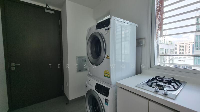 Nathan Suites, 21 Nathan Road, 3 Bedrooms, 1,787 sqft, Condominium For Rent, by Teresa Wong, 24586134 - PropertyGuru.com.sg