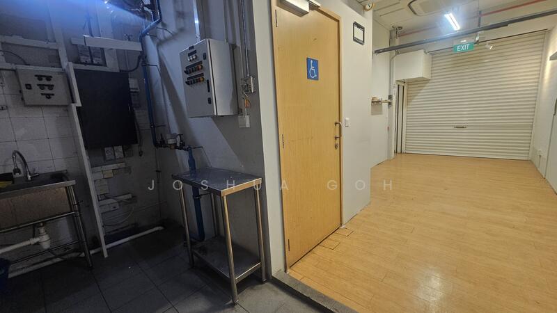 The MidTown, 1187 Upper Serangoon Road, Hougang / Punggol / Sengkang, 400 sqft, Mall Shop For Rent, by Joshua Goh, 24587057 - CommercialGuru.com.sg